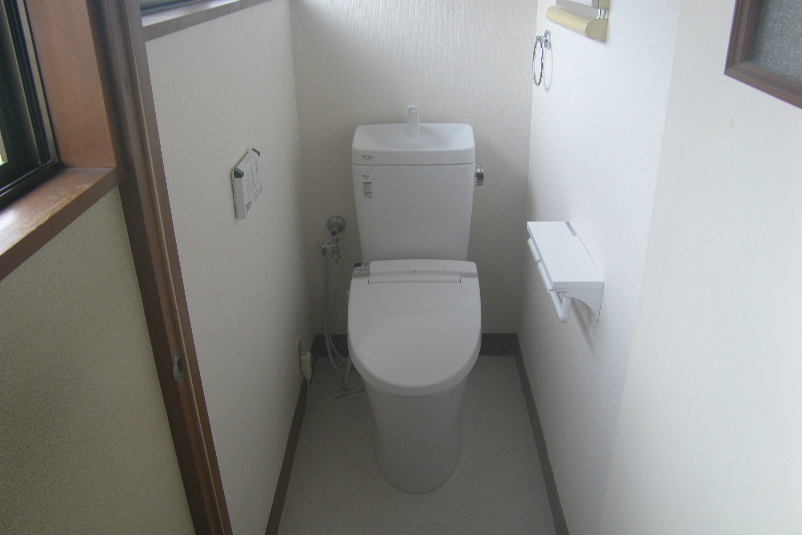 熊谷市E様邸トイレ改修工事を行いました。